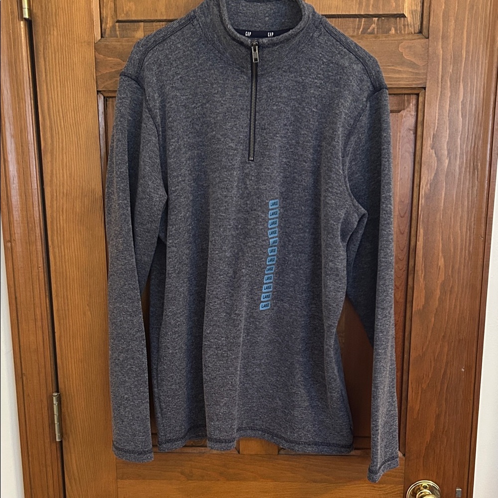 GAP Men’s Dark Gray Quarter-Zip Pullover with Subtle Logo